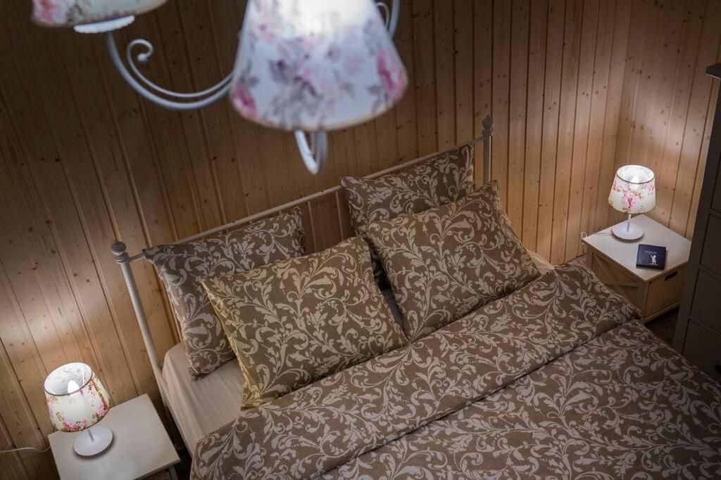 Provensalsky Rodinny Apartman Mandolina Bojnice Luaran gambar